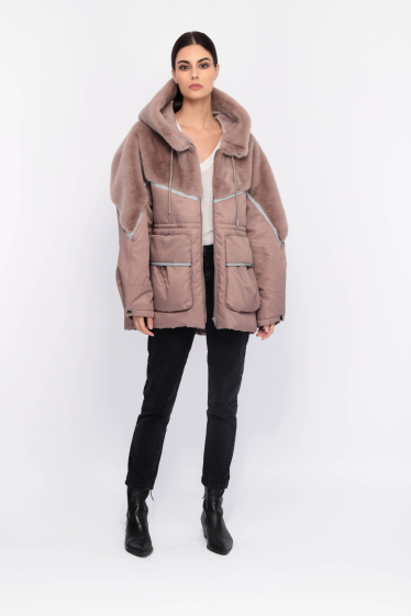 Wholesaler Giovanni Paris - faux fur coat