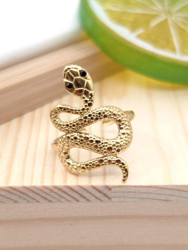 Grossiste Glam Chic - Bague réglable avec serpent en acier inoxydable