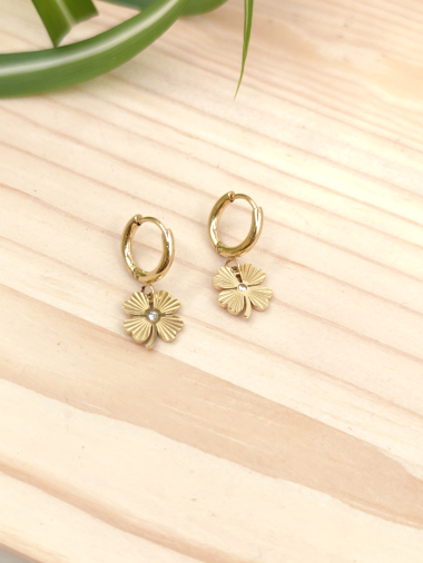 Wholesaler Glam Chic - Stainless steel clover creole earring