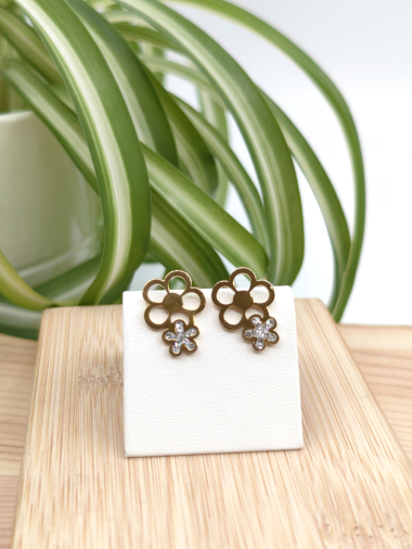 Wholesaler Glam Chic - Flower earring with rhinestones in stainless steel