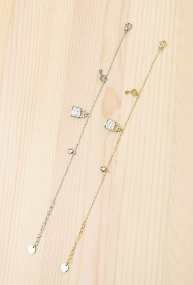 Grossiste Glam Chic - Bracelet cadenas avec strass en acier inoxydable