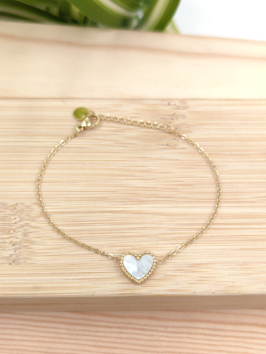 Grossiste Glam Chic - Bracelet coeur avec couleur en acier inoxydable