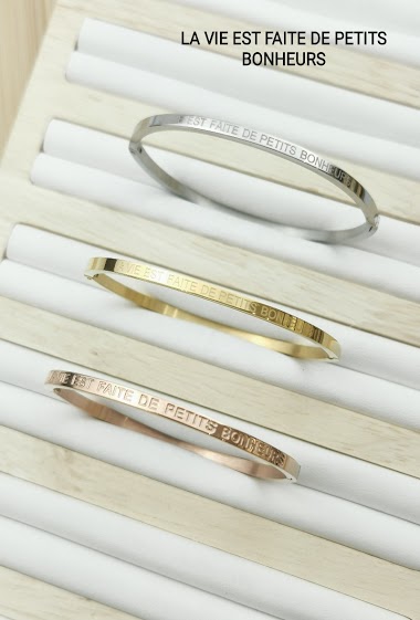 Wholesaler Glam Chic - Stainless steel message bangle bracelet LA VIE EST FAITE DE PETITS BONHEURS