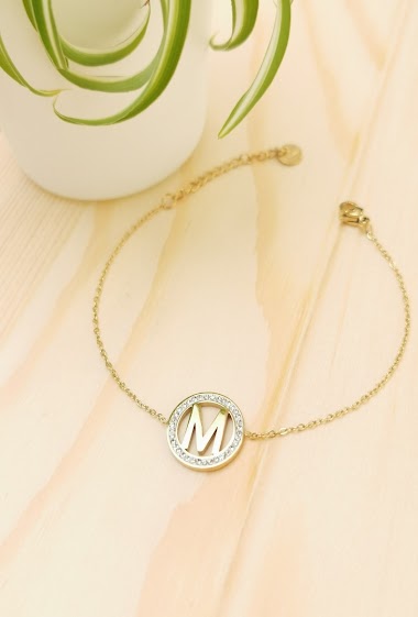 Wholesaler Glam Chic - Stainless steel alphabet letter M bracelet