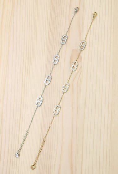 Grossiste Glam Chic - Bracelet ovale avec strass en acier inoxydable