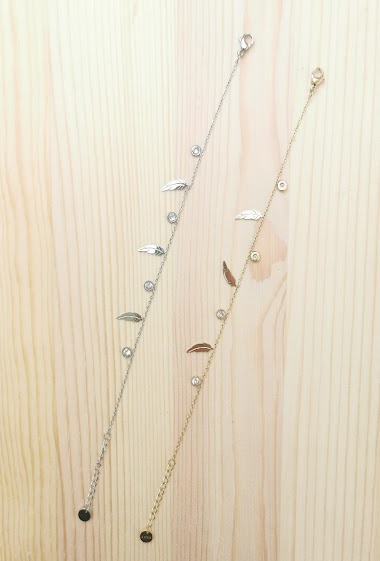 Wholesaler Glam Chic - Stainless steel leaf and rhinestone tassel bracelet