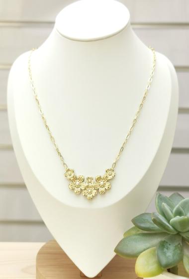 Wholesaler Glam Chic - flower crown necklace