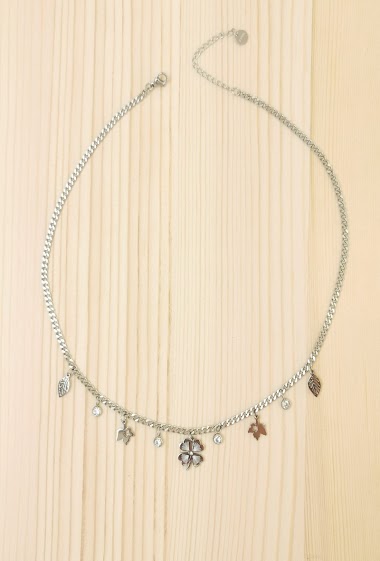 Großhändler Glam Chic - Stainless Steel Clover Charm Necklace
