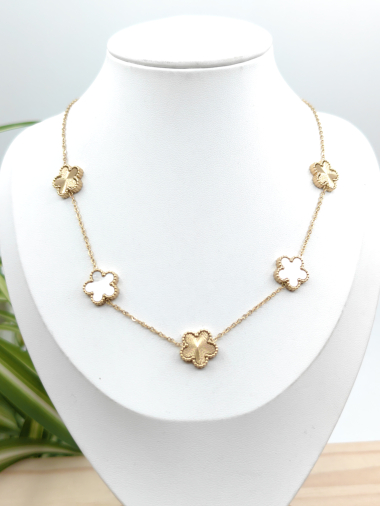 Wholesaler Glam Chic - Flower necklace with color in stainless steel