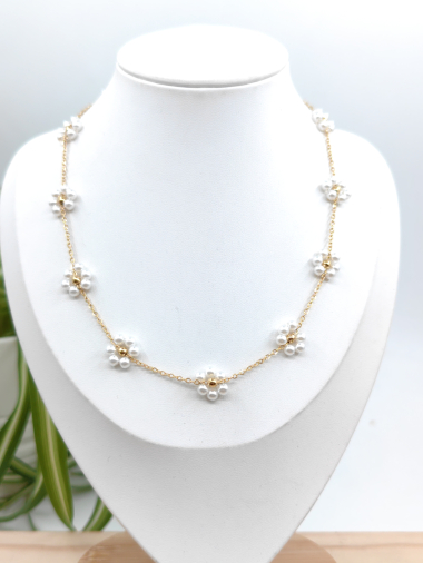 Grossiste Glam Chic - Collier fleur perle en acier inxydable