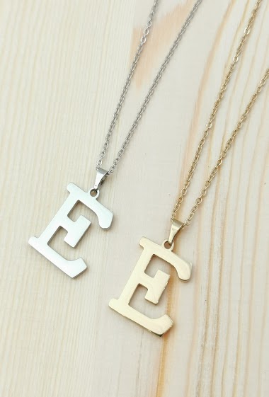 Wholesaler Glam Chic - Stainless Steel Alphabet Letter E Necklace