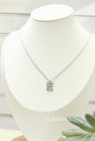 Wholesaler Glam Chic - Stainless Steel Alphabet Letter E Necklace