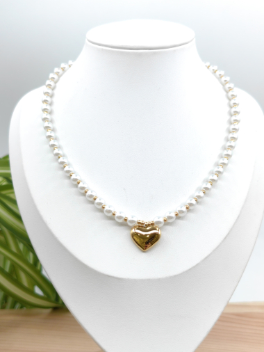 Mayorista Glam Chic - Collar de perlas con colgante de corazón de acero inoxidable