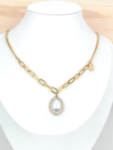Grossiste Glam Chic - Collier perle ovale avec strass en acier inoxydable