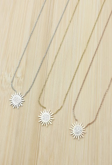 Wholesaler Glam Chic - Stainless steel rhinestone sun necklace