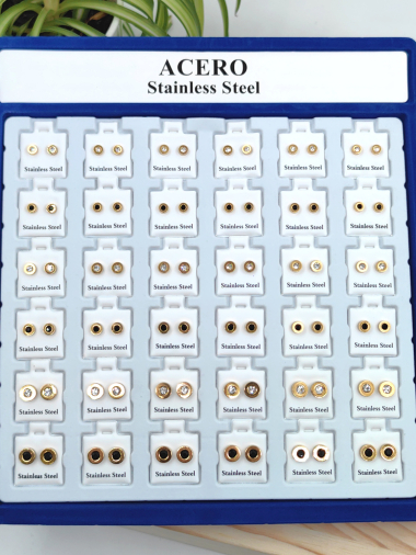 Wholesaler Glam Chic - Set of 35 pair stainless steel earrings