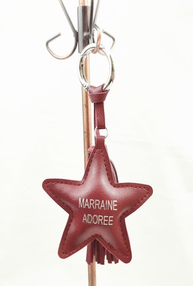 Grossiste Glam Chic - Porte clé étoile MARRAINE ADOREE