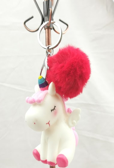 Mayorista Glam Chic - Unicorn and pompom keychain