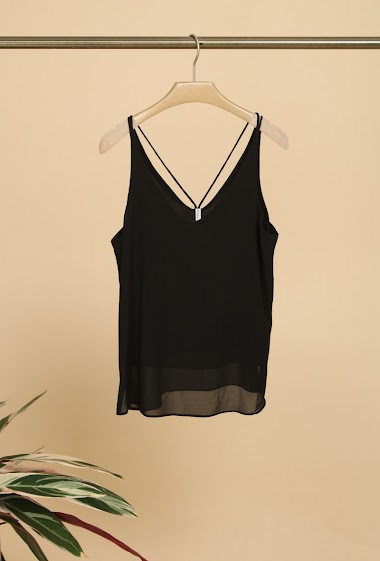 Tank top with cross straps