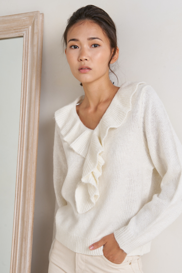 Wholesaler Golden Live - Sweater with ruffles
