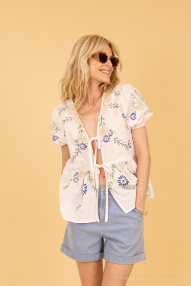 Wholesaler Graciela Paris - Bow blouse with flower print