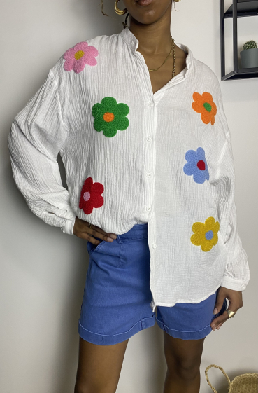 Grossiste Graciela Paris - blouse en gaze de coton, fleurs brodés en bouclette multicolores