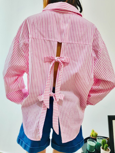 Grossiste Graciela Paris - chemise en coton rayé, dos ouvert à nouer