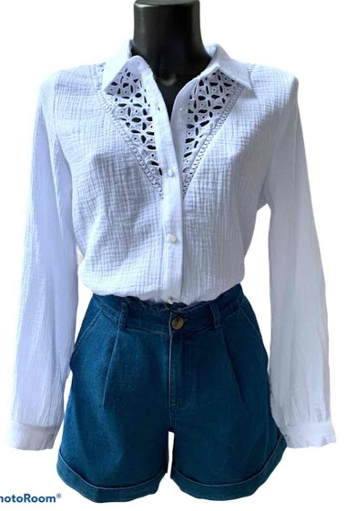 Großhändler Graciela Paris - Cotton gauze shirt. eyelet in English embroidery on the bust