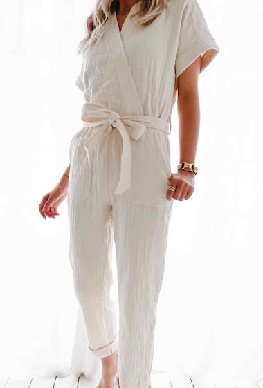 Großhändler Graciela Paris - Cotton gauze jumpsuit. kimono-style top. exposed pockets