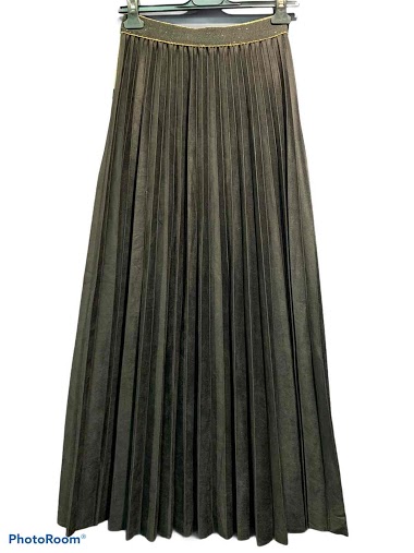 Wholesaler Graciela Paris - Long pleated imitation suede skirt