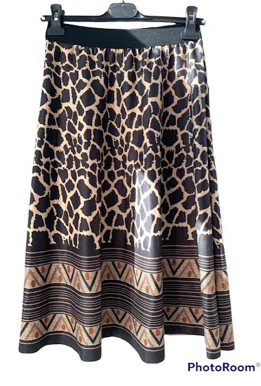 Wholesaler Graciela Paris - Animal Printed suede midi skirt