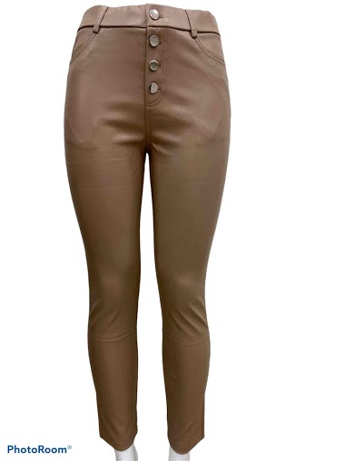 Großhändler Graciela Paris - faux leather ankle trousers, with 4 buttons on the front, elastic waistband