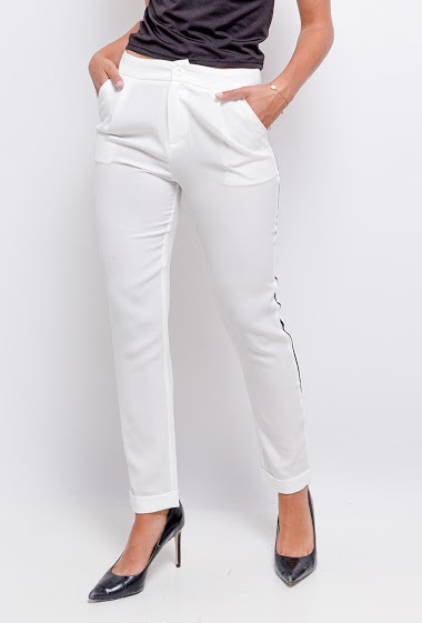 Wholesaler Graciela Paris - Pants with side stripes