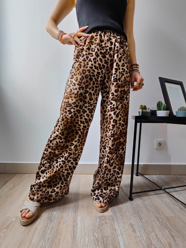 Großhändler Graciela Paris - Fließende Hose mit Leopardenmuster, weit und gerade