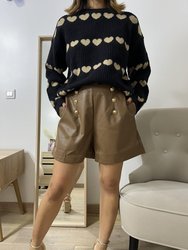 Wholesaler Graciela Paris - Sweater with strip of hearts
