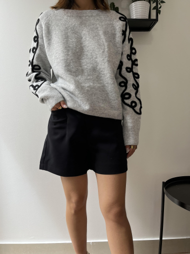 Wholesaler Graciela Paris - Sweater with sleeve decoration