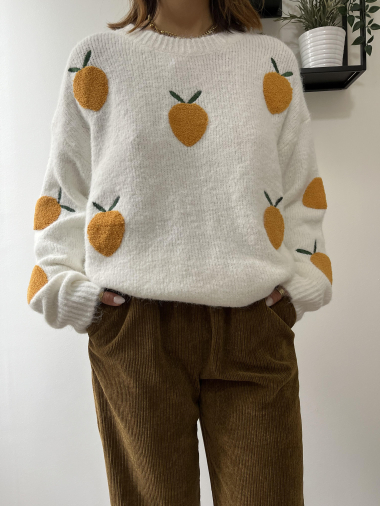 Wholesaler Graciela Paris - Sweater with fruit pattern