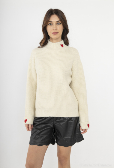 Wholesaler Graciela Paris - Soft and warm knitted sweater with embroidered heart
