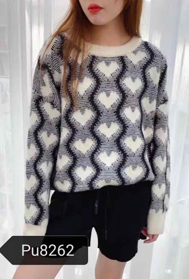Wholesaler Graciela Paris - Round neck sweater. with heart patterns formed by the weaving of 2 colors of threads