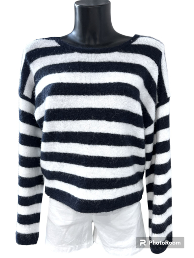 Wholesaler Graciela Paris - Striped crossover back sweater