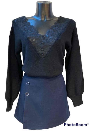 Mayorista Graciela Paris - Soft lace V-neck sweater.