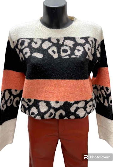 Mayorista Graciela Paris - Jacquard sweater with mixed stripe and leopard pattern