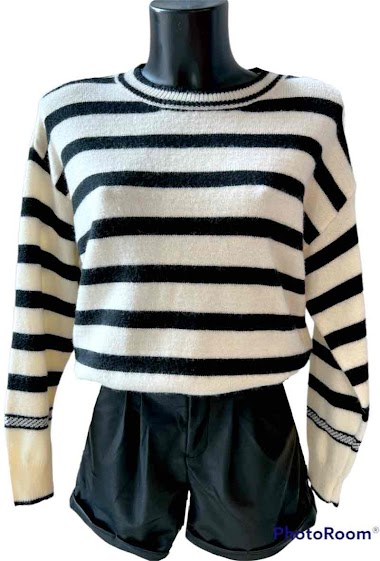 Wholesaler Graciela Paris - Striped sweater with round neck