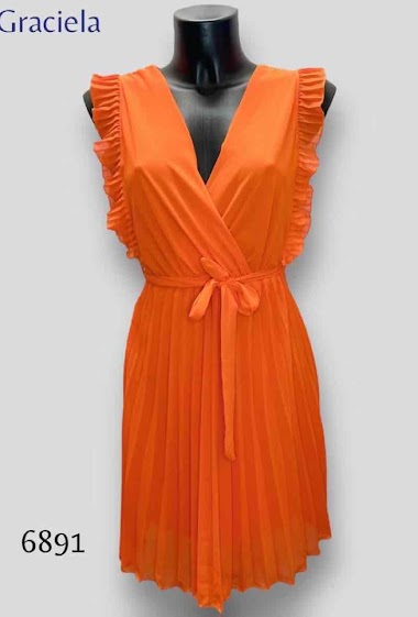 Wholesaler Graciela Paris - Short plain pleated dress. sleeveless
