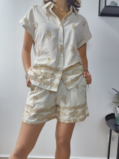 Wholesaler Graciela Paris - Embroidered shorts