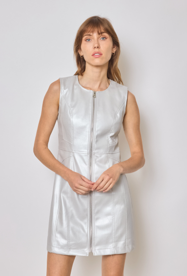 Großhändler HF - Kleid aus weichem Kunstleder