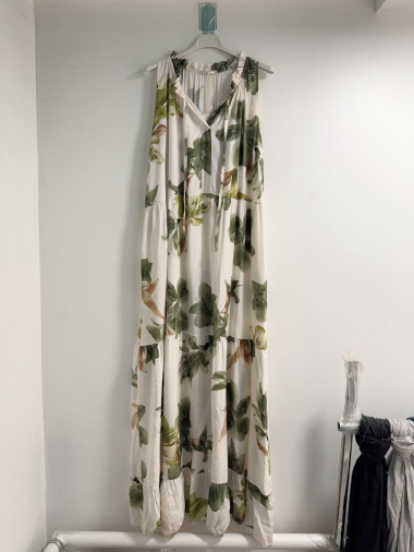 Grossiste Happy Look - Longue robe imprimée floral sans manhces