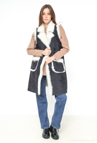 Wholesaler Happy Look - Mid-length sleeveless faux fur coat