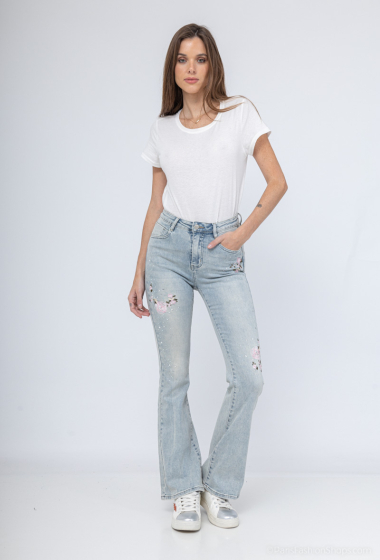 Grossiste HELLO MISS - Flared jeans avec de la broderie fleur