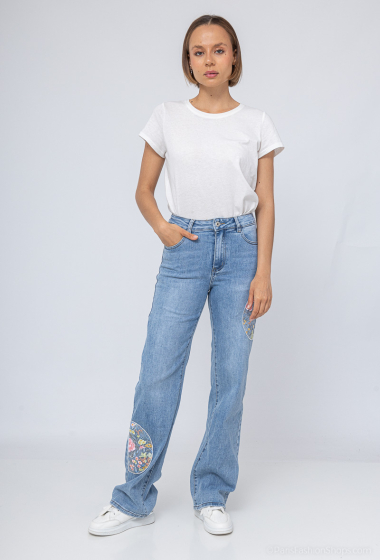 Wholesaler HELLO MISS - Straight and wide ripped jeans